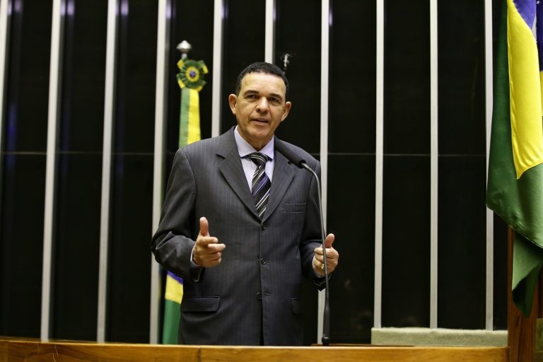 Comissão aprova crédito para pequeno agricultor aplicar em irrigação e armazenamento
