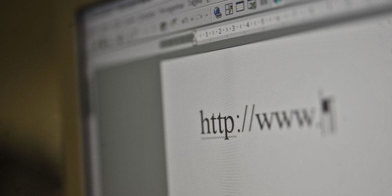 Setor de serviços cresce 2,4% em novembro, após dois meses de queda