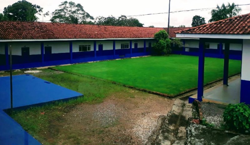 Escola estadual realiza obras de pintura e parte elétrica com recursos descentralizados