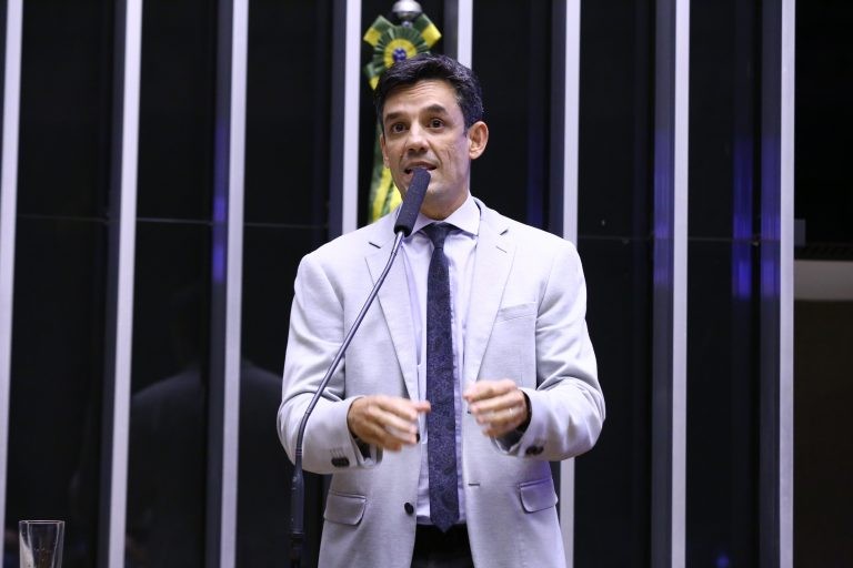 Projeto define direitos e deveres dos auditores fiscais da Receita Federal