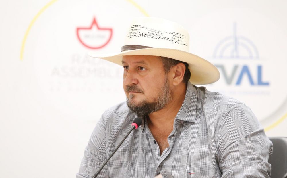 Cattani não vê confronto em exigência de passaporte da vacina no TCE: “Isso é coisa da mídia”