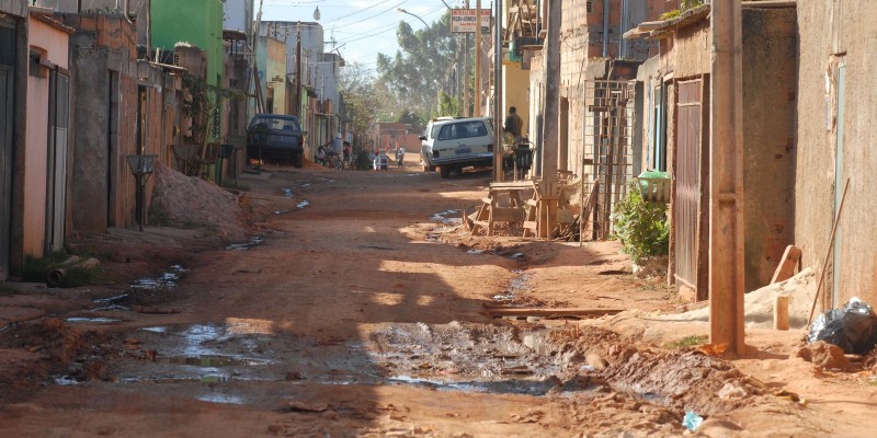 Pandemia fez um novo bilionário a cada 26 horas, diz Oxfam
