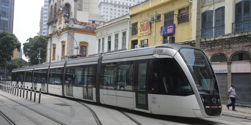 Operação do VLT está normal no dia do padroeiro da cidade do Rio 
