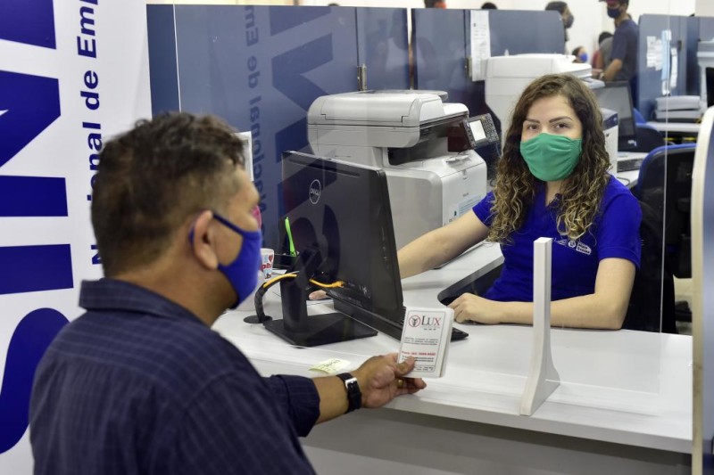 Estado divulga quase 2 mil oportunidades de emprego nessa semana