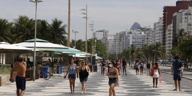 Rio registra alta de 313% em internações e 172% em óbitos por covid-19