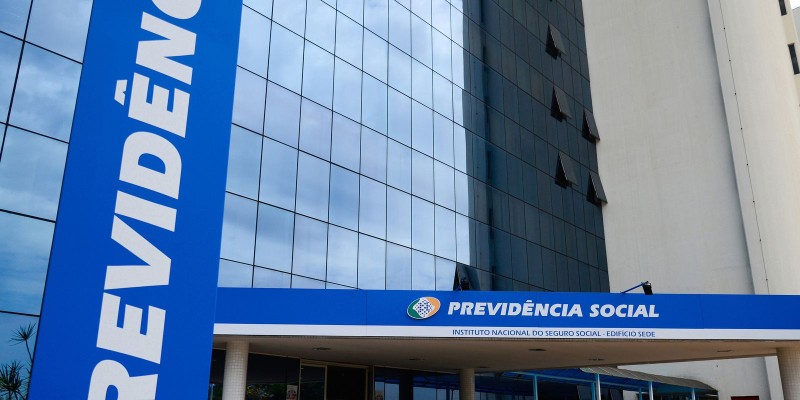 Benefícios do INSS com reajuste começaram a ser pagos hoje