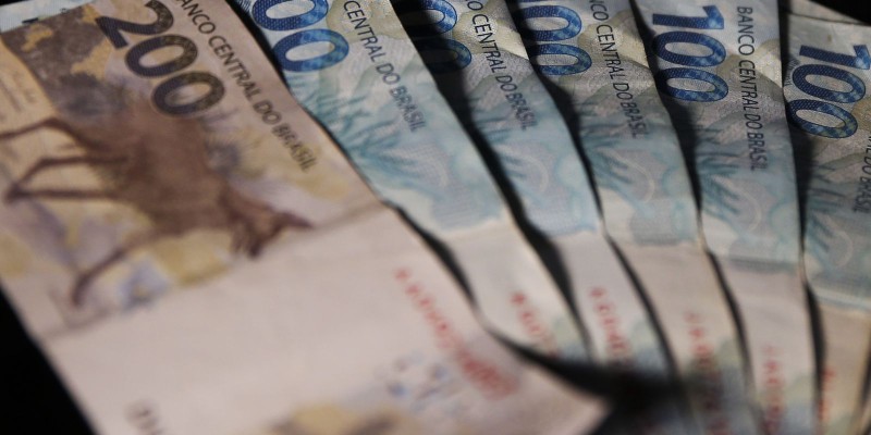 Arrecadação federal soma R$ 1,87 trilhão e bate recorde em 2021