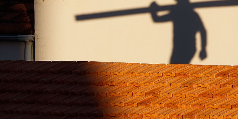 Índice de Confiança da Construção recua 3,9 pontos em janeiro