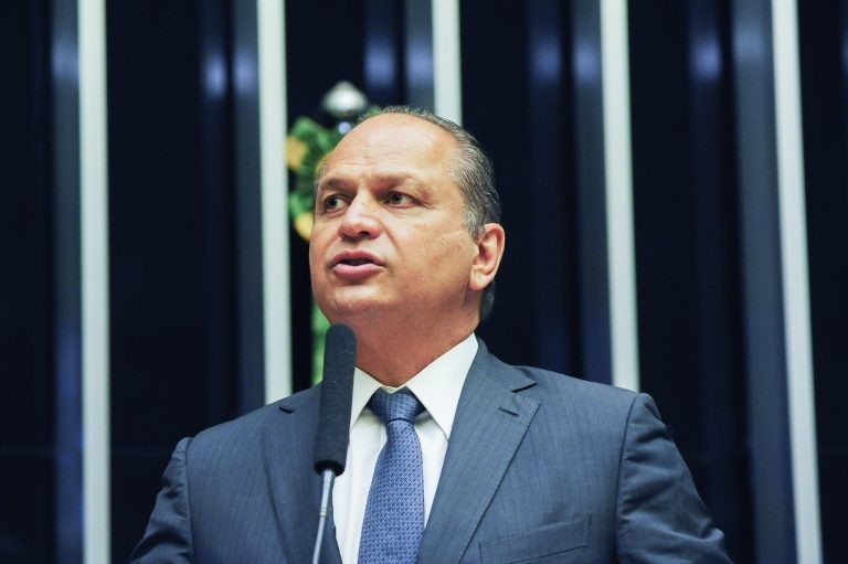 Líder do governo quer priorizar infraestrutura, agronegócio, ensino domiciliar e armas em 2022