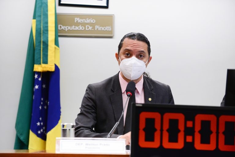 Falta de acesso ao tratamento é principal entrave para combate ao câncer