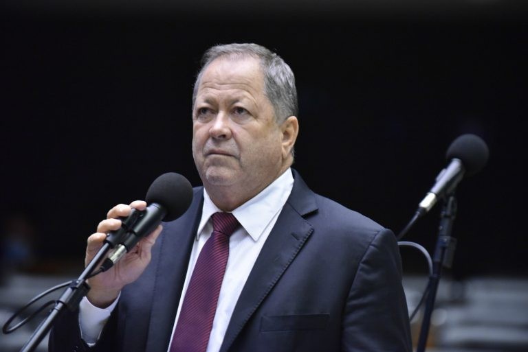 Projeto zera alíquota de PIS/Cofins para as associações de moradores