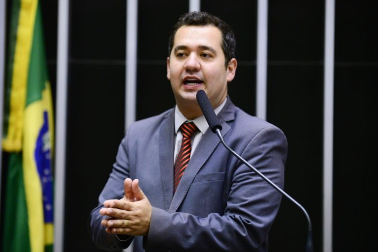 Projeto dobra pena para uso de informação privilegiada sobre políticas fiscal, monetária e cambial