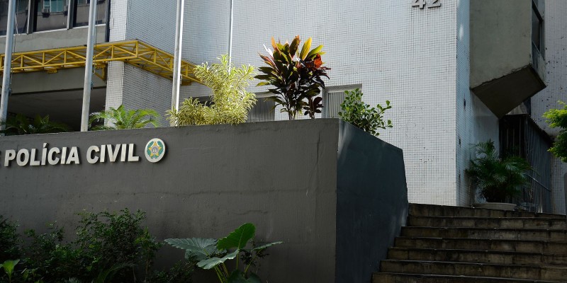 Polícia do Rio combate braço financeiro de organização criminosa