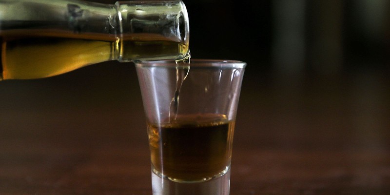 Audiência pública discutirá regulamentação da qualidade da cachaça