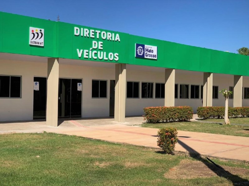 Detran-MT retoma prazos para transferência e emplacamento de veículos