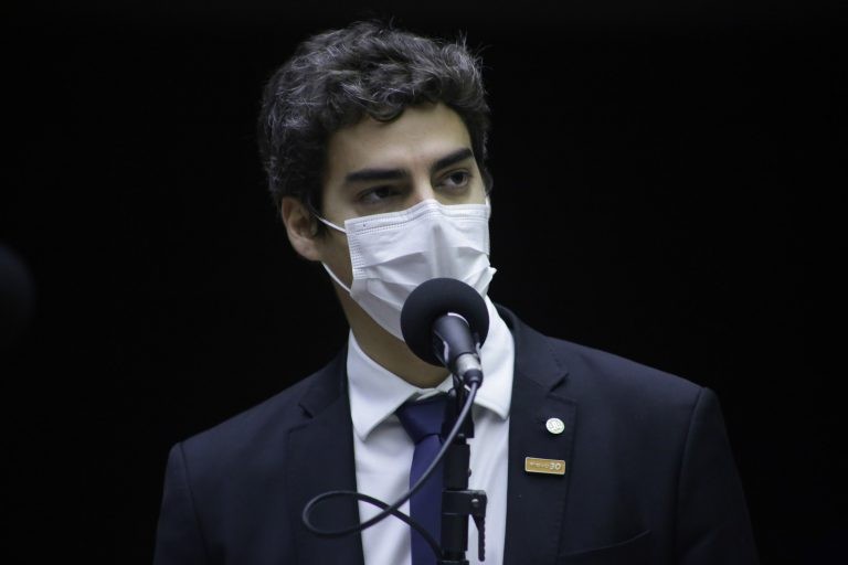 Novo quer retirar de pauta MP que facilita compra de casa própria por policial; acompanhe