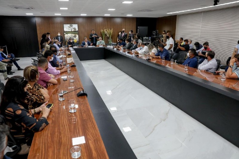 Convênios vão atender demandas em infraestrutura na Região Oeste