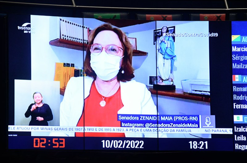 Zenaide destaca importância do mês de conscientização sobre o câncer de cólon e reto