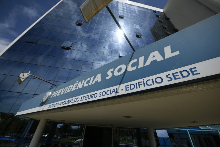 Proposta do Executivo define o INSS como gestor único da aposentadoria de servidores federais