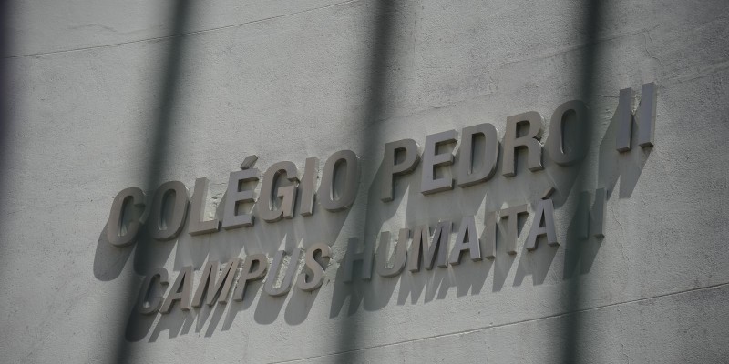 Colégio Pedro II, no Rio, mantém regime semipresencial 