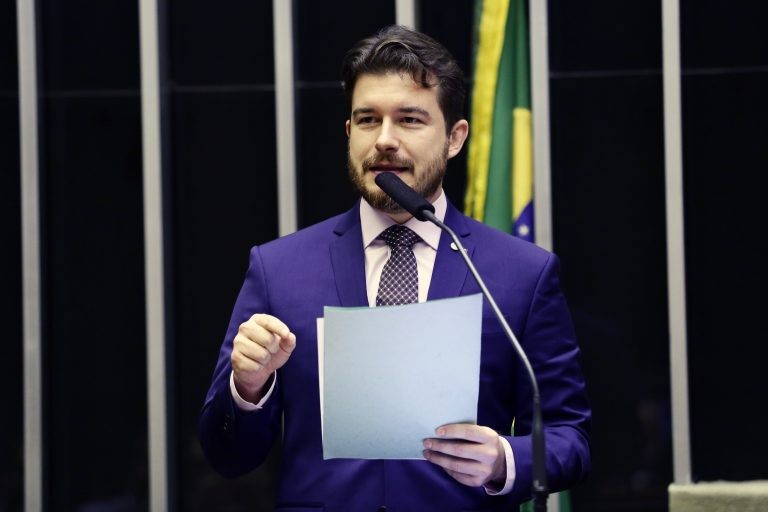 Projeto institui programa de microcrédito para mulheres