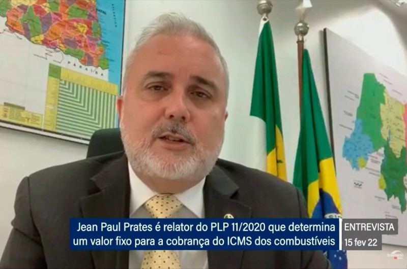 Relator de PLs sobre combustíveis propõe dobrar auxílio-gás em 2022
