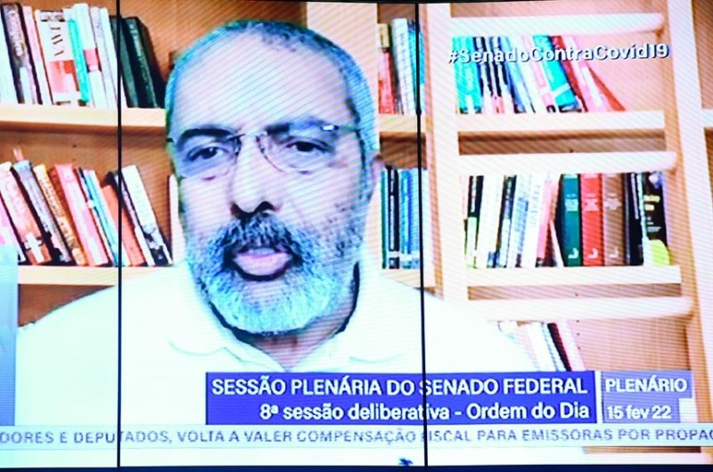 Paim afirma que aumento da violência está transformando o Brasil no país da barbárie