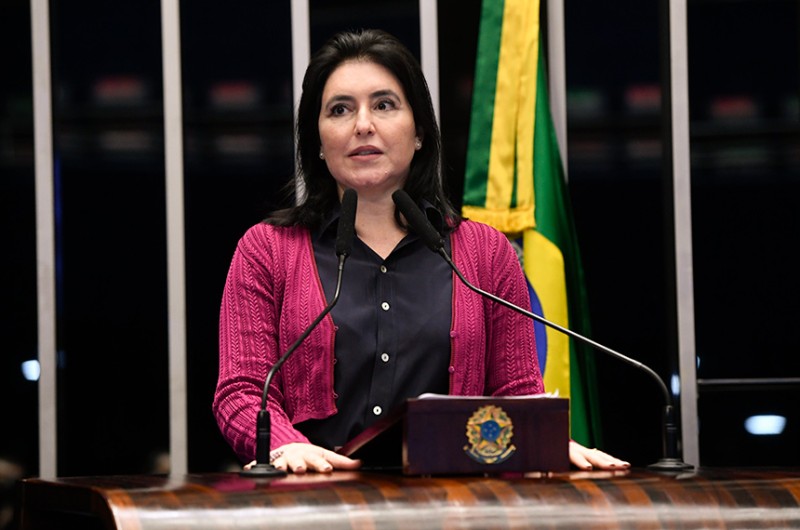 Simone Tebet se despede da liderança da Bancada Feminina e cobra políticas em defesa das mulheres