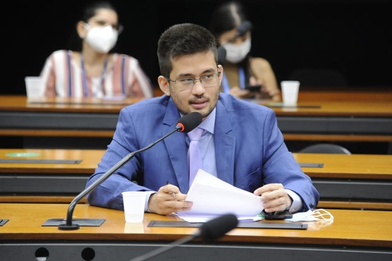 Projeto permite que condomínio use arbitragem para solucionar conflitos entre vizinhos