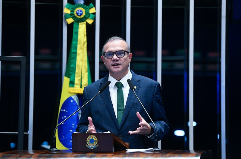 Wellington Fagundes pede comissão externa para ajudar moradores de Petrópolis (RJ)
