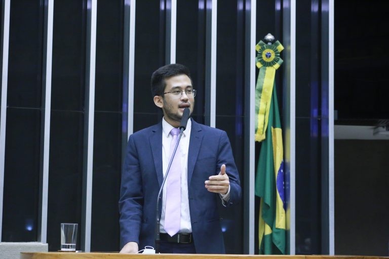 Projeto acaba com cotas baseadas em cor ou raça nas universidades
