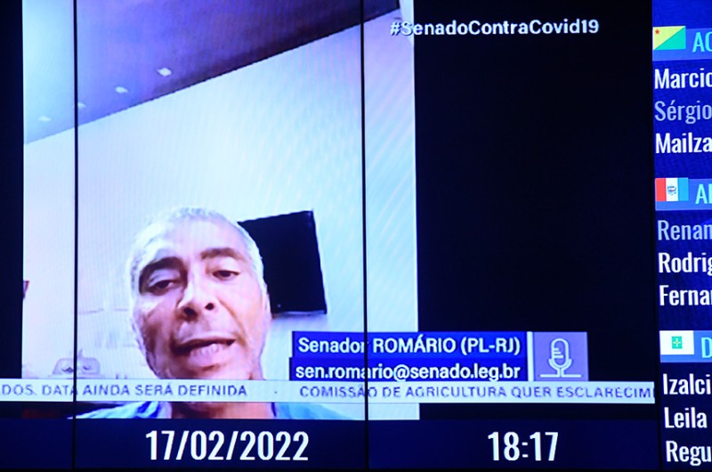 Romário quer mais investimentos em prevenção para diminuir estragos causados por catástrofes