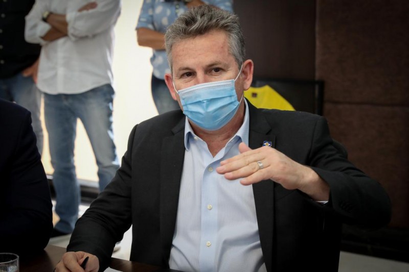 “Queremos levar aos municípios o Natal da vida e da superação”, afirma governador sobre edital