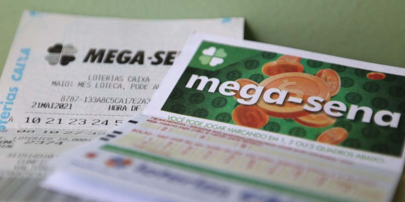 Mega-sena acumula e pode pagar prêmio de R$ 37 milhões na terça-feira