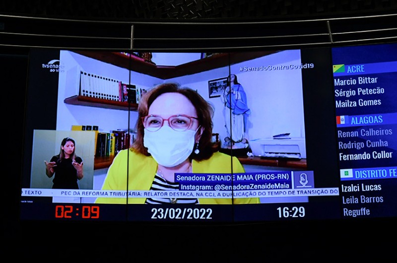 Zenaide Maia apoia projetos com objetivo de conter preços de combustíveis