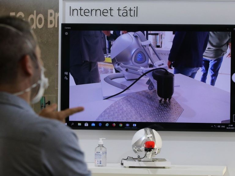 Comissão de Fiscalização discute edital para implantação da rede 5G no Brasil