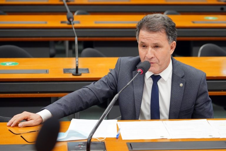 Relator apresenta parecer favorável à PEC dos Precatórios