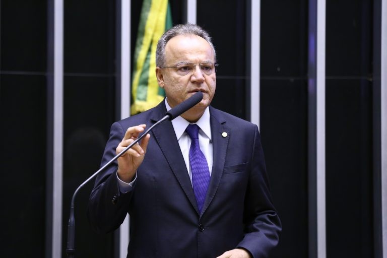 Projeto estabelece requisito para financiamento de saneamento básico com verbas federais