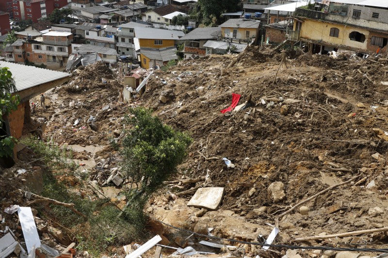 Caixa libera FGTS para três cidades mineiras atingidas por enchentes