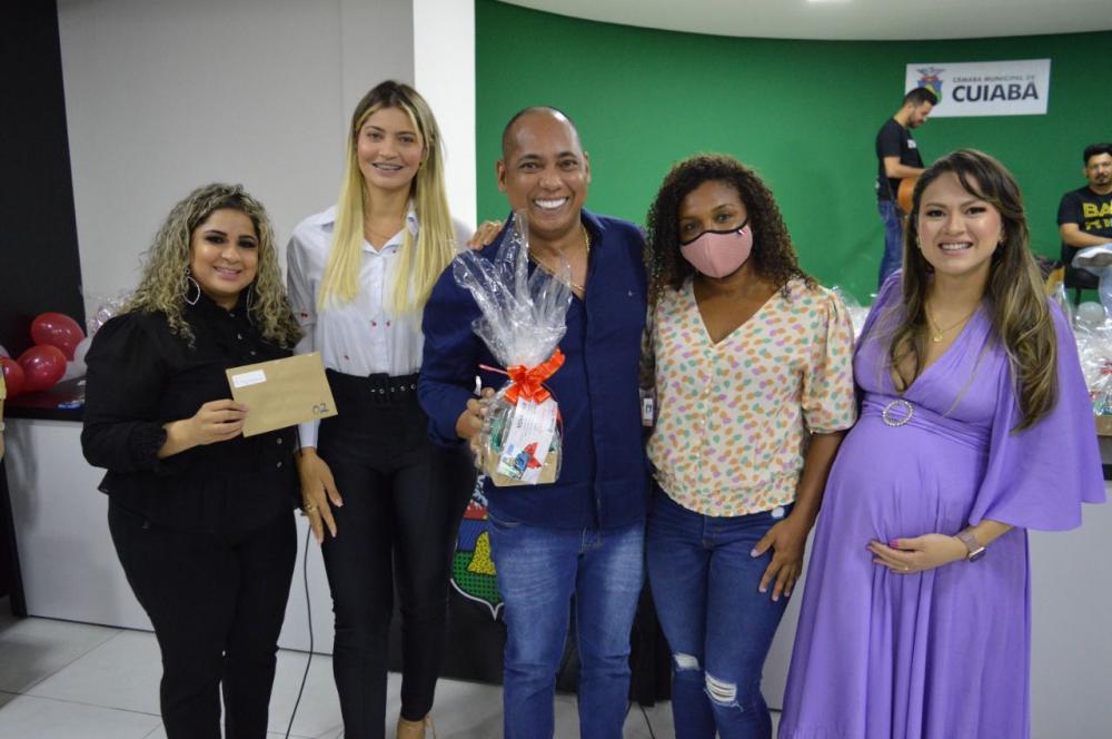 Servidoras são homenageadas pela Sala da Mulher Maria Nazareth Hahn