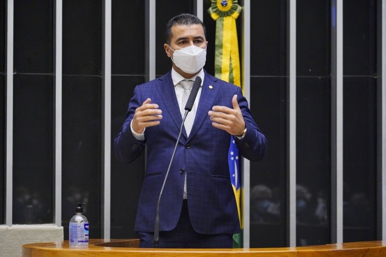 Projeto veda alienação ou cessão fiduciária de valores do saque-aniversário do FGTS