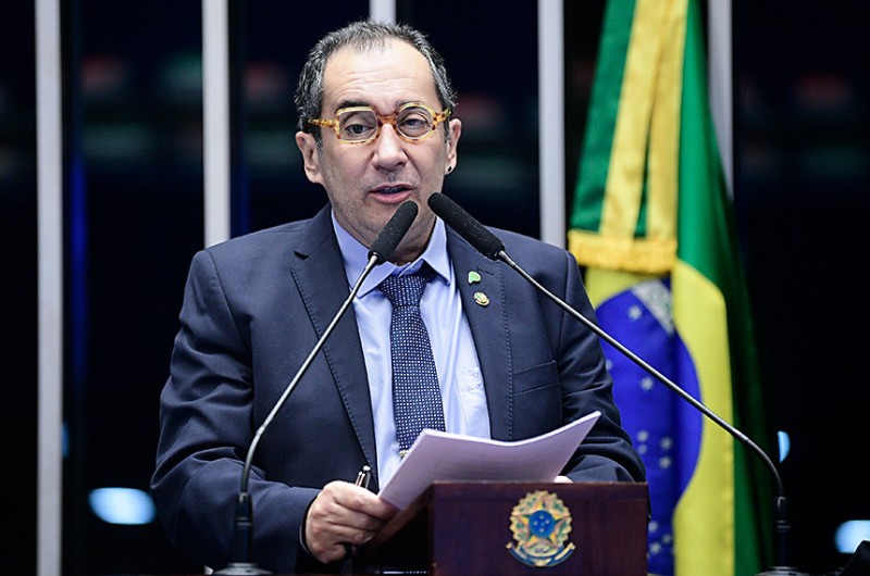 Kajuru cobra oferta de remédio contra covid-19 para pacientes imunodeprimidos