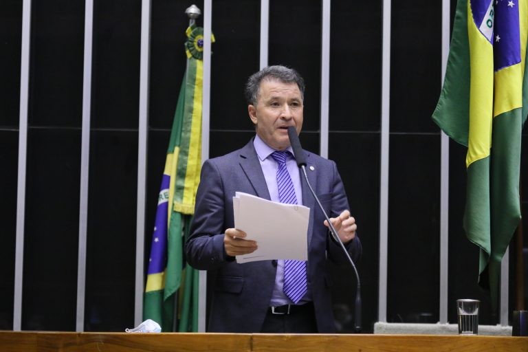 Proposta estende desoneração da folha de pagamento para setor de fundição