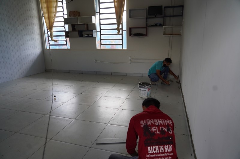 Escolas Municipais de Lucas do Rio Verde recebem novos pisos