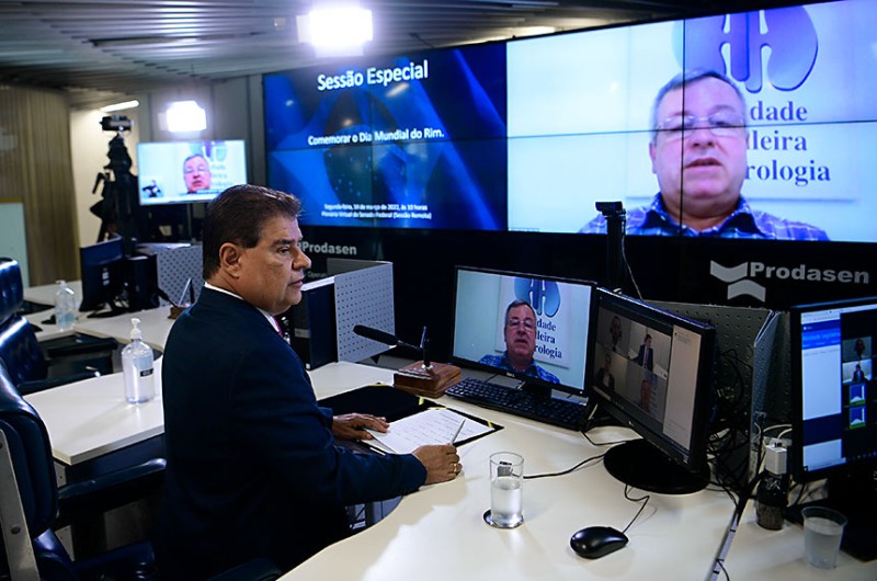 Sessão especial alerta para importância da prevenção de doenças nos rins