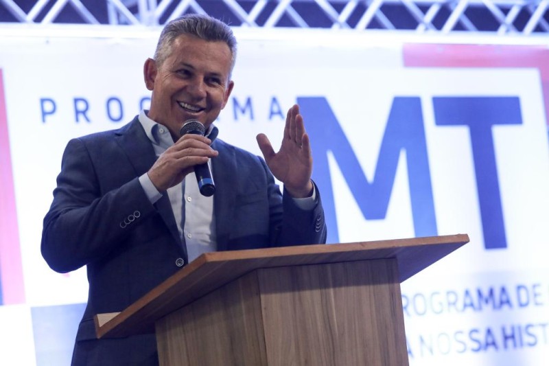 “Governo está construindo condições para que a educação de MT esteja entre as melhores do País”, afirma governador