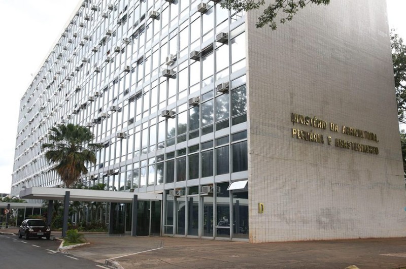 Senado vai analisar MP que prorroga contratos da Agricultura e da ANS