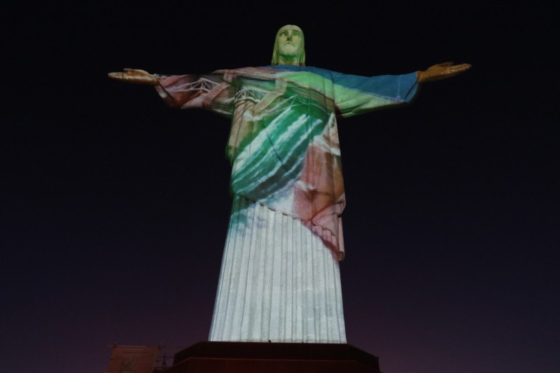 Rio: monumento do Cristo recebe nova iluminação