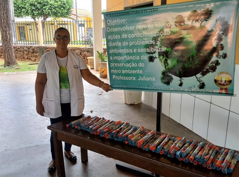 Palestra sobre descarte consciente de lixo é realizada em escola municipal de Lucas do Rio Verde