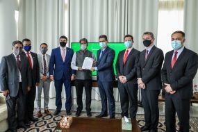 Na Embaixada da Índia, prefeito apresenta projeto do Parque da Paz- Mahatma Ghandi